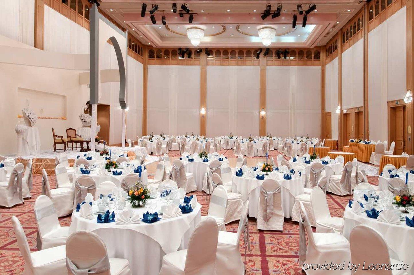 Hotel Hilton Alger Restaurante foto